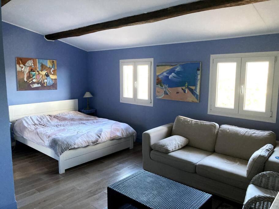 Апартаменты Agreable Chambre D'Hotes Avec Vue Sur Les Collines Ла-Коль-сюр-Лу Экстерьер фото